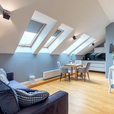 Moon River Apartments Gdansk Old Town Экстерьер фото